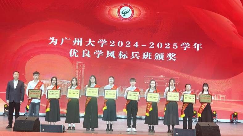 890e3c54dd9158d71757fc5965391772